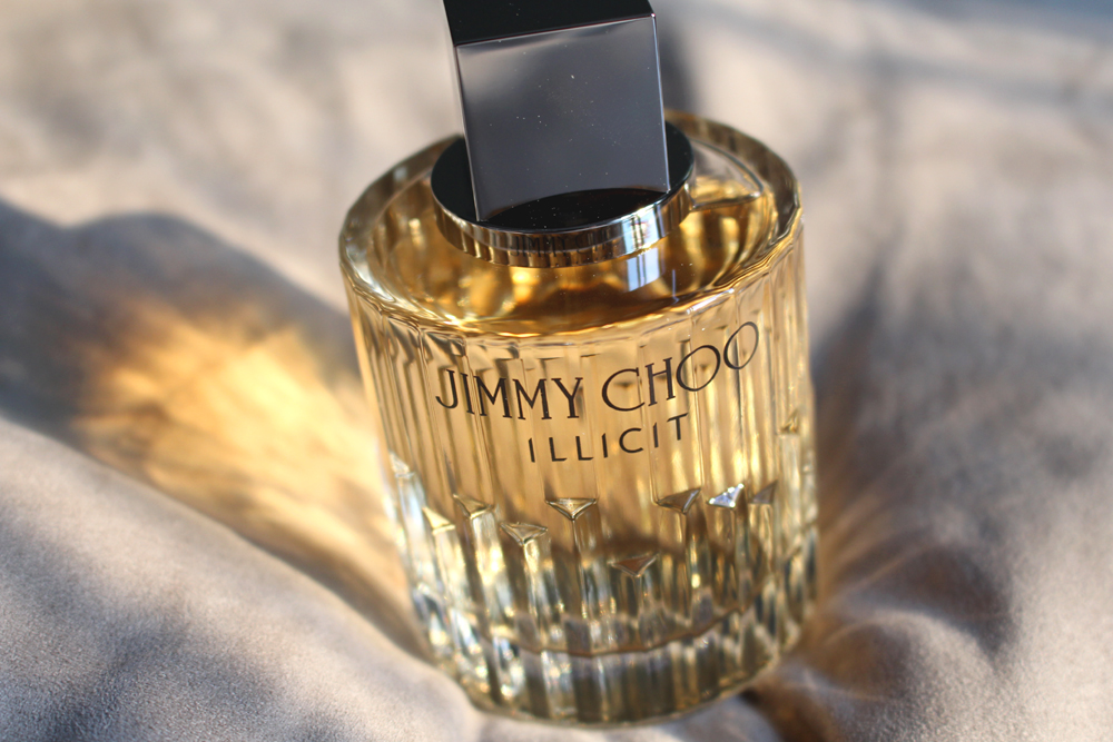 Jimmy Choo,Lllicit,น้ำหอม,กลิ่นดอกไม้,หอมหวาน,จิมมี่ชู